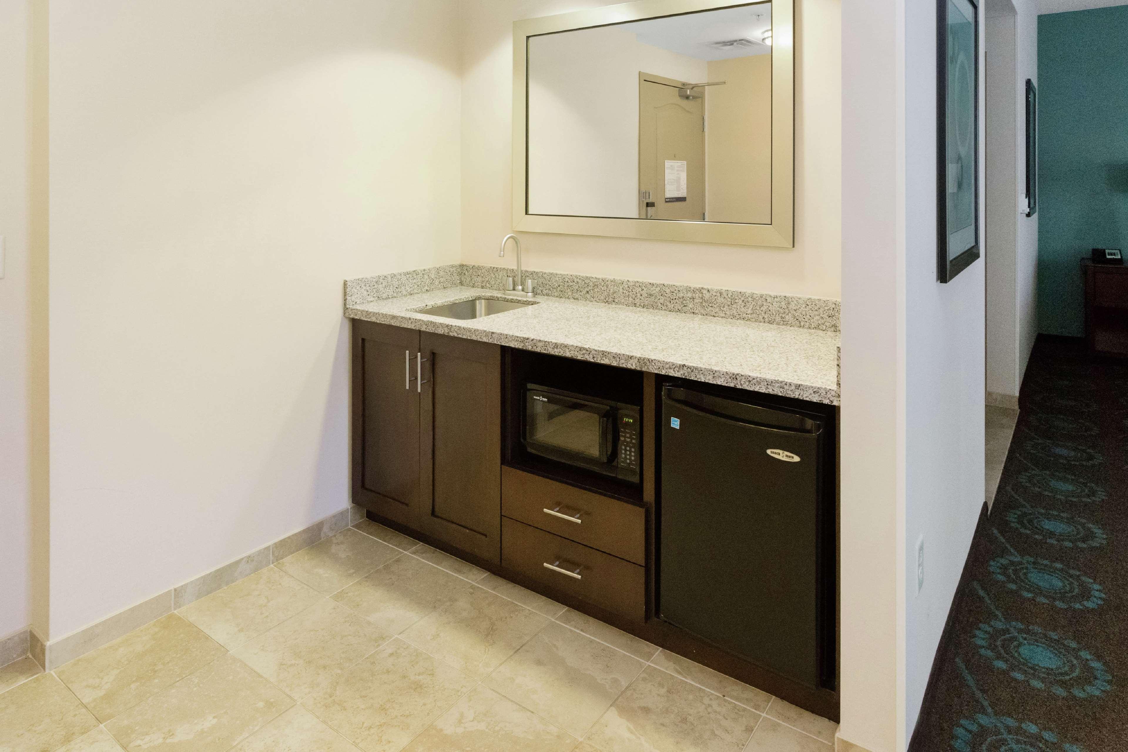 Hampton Inn Bridgeville Exterior photo